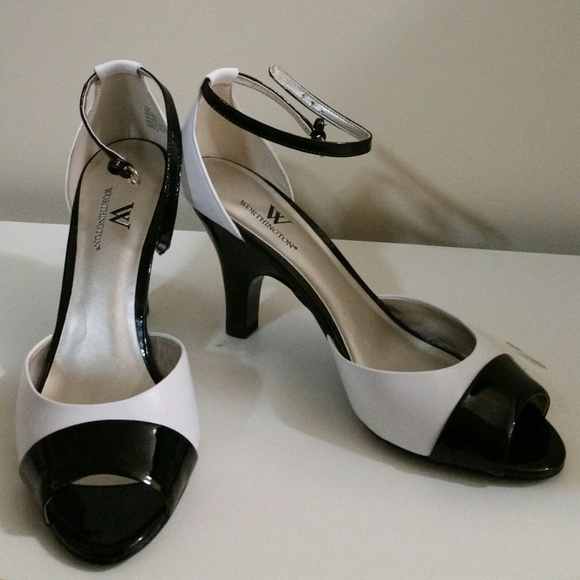 New Vintage black and white heels - Picture 2 of 3